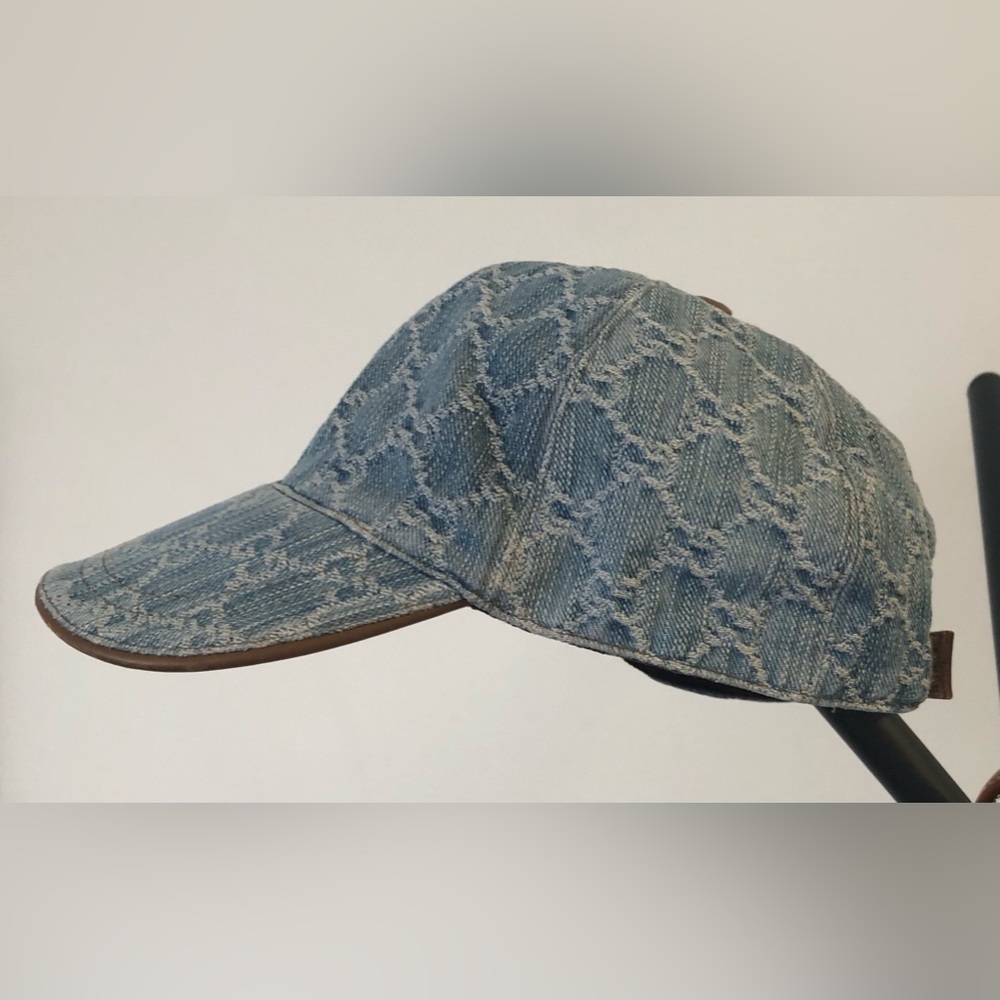 Authentic ~Gucci Blue Denim w/ Brown Leather Trim Cap~ Unisex man or woman 🧢